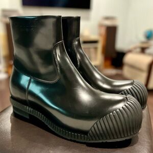 $890 Calvin Klein  205W39NYC Deici Dense Spazzolato Rubber Boot 10.5 41  Women’s